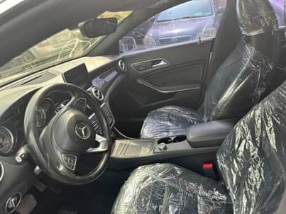 A picture of Distress accident free foreign used 2015 Mercedes benz C300 4matic