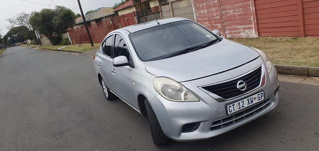 nissan almera