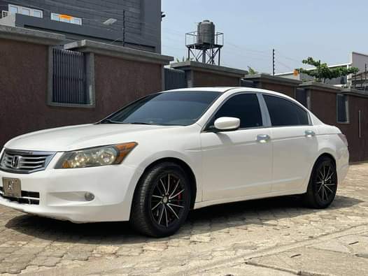 A picture of QUICK SALE A Neatly Used Honda Accord 2008 Model With