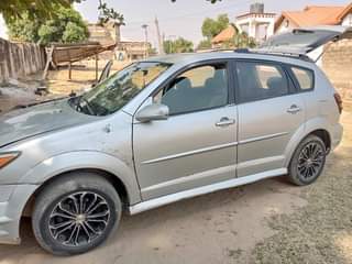 A picture of Distress deal2003 04 Pontiac Vibe first body untampered engine in