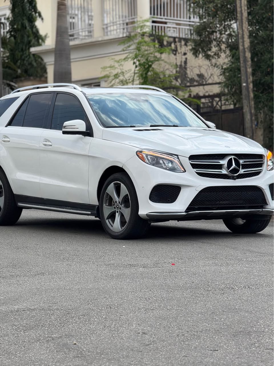 A picture of Foreign used 2017 Mercedes Benz GLE350 4matic