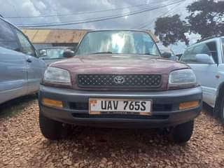 A picture of RAV4 LONG AT 16 MILLION CONTACT ME ON 0785807853