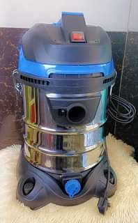 vacuum cleaner