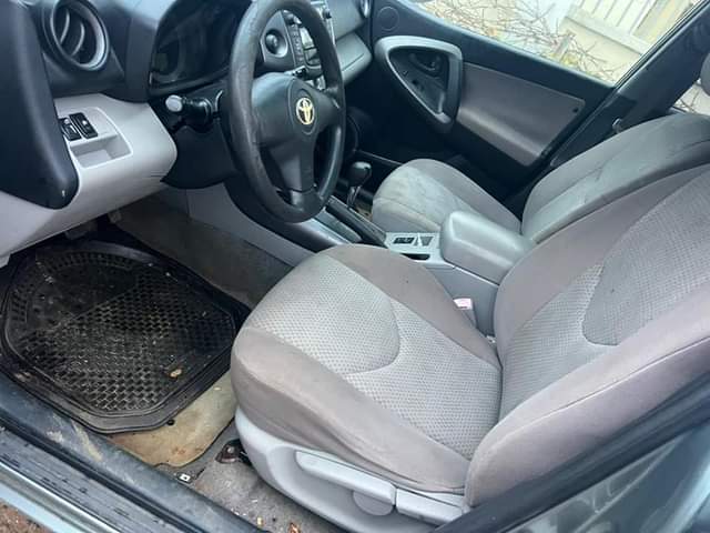 A picture of Toyota Rav4 2008 Model