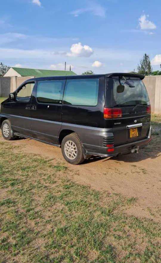 classifieds/cars nissan