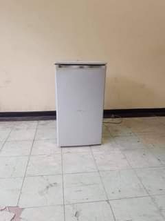classifieds/fridges