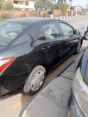 A picture of 2015 Corolla le