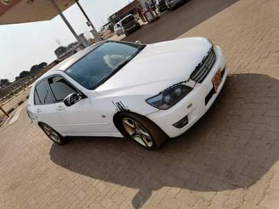 used toyota altezza