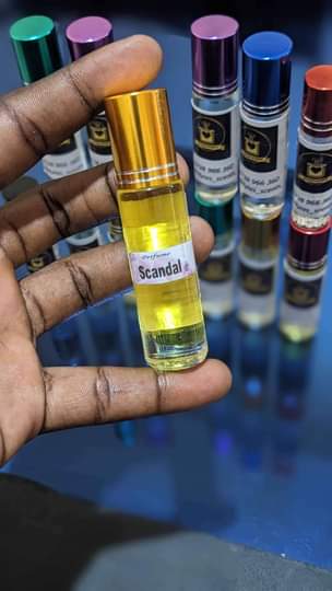 A picture of Oil perfume