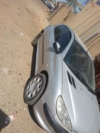 A picture of CLEAN USED MANUAL PEUGEOT 206