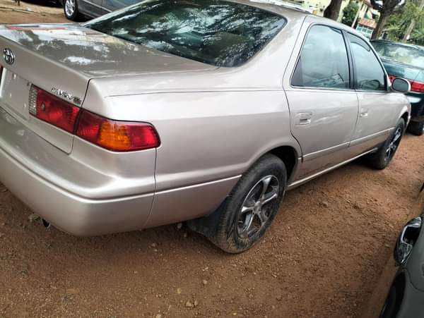 A picture of FOR SALE Extremely sharp TOYOTA CAMRY BIG LIGHT Engine Automatic