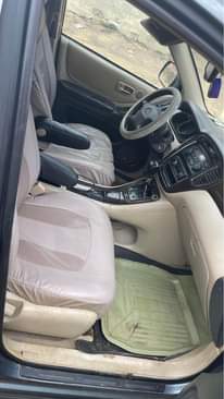 A picture of Toyota Highlander working perfectly 2347083086612