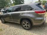 A picture of Clean Few months used Toyota Highlander 2018 model 13 3m