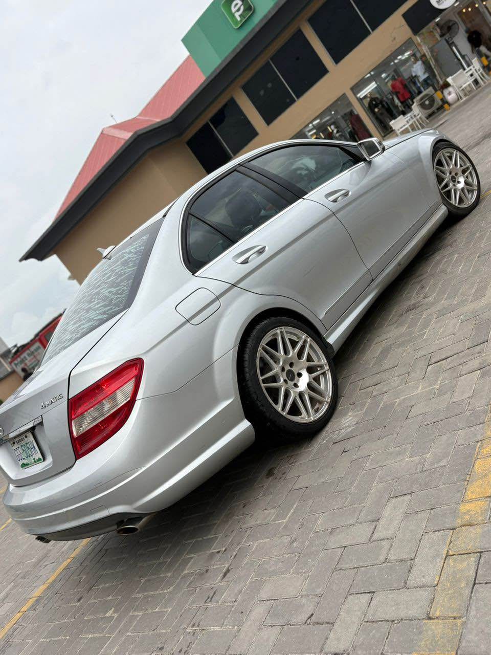 A picture of 2011 Mercedes Benz c class