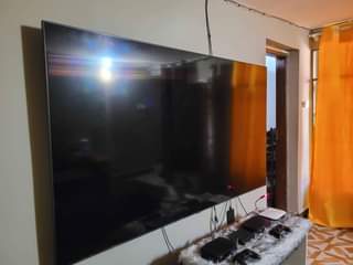 A picture of Samsung 65 Inch Smart TV 4K series 7 Bei 950k
