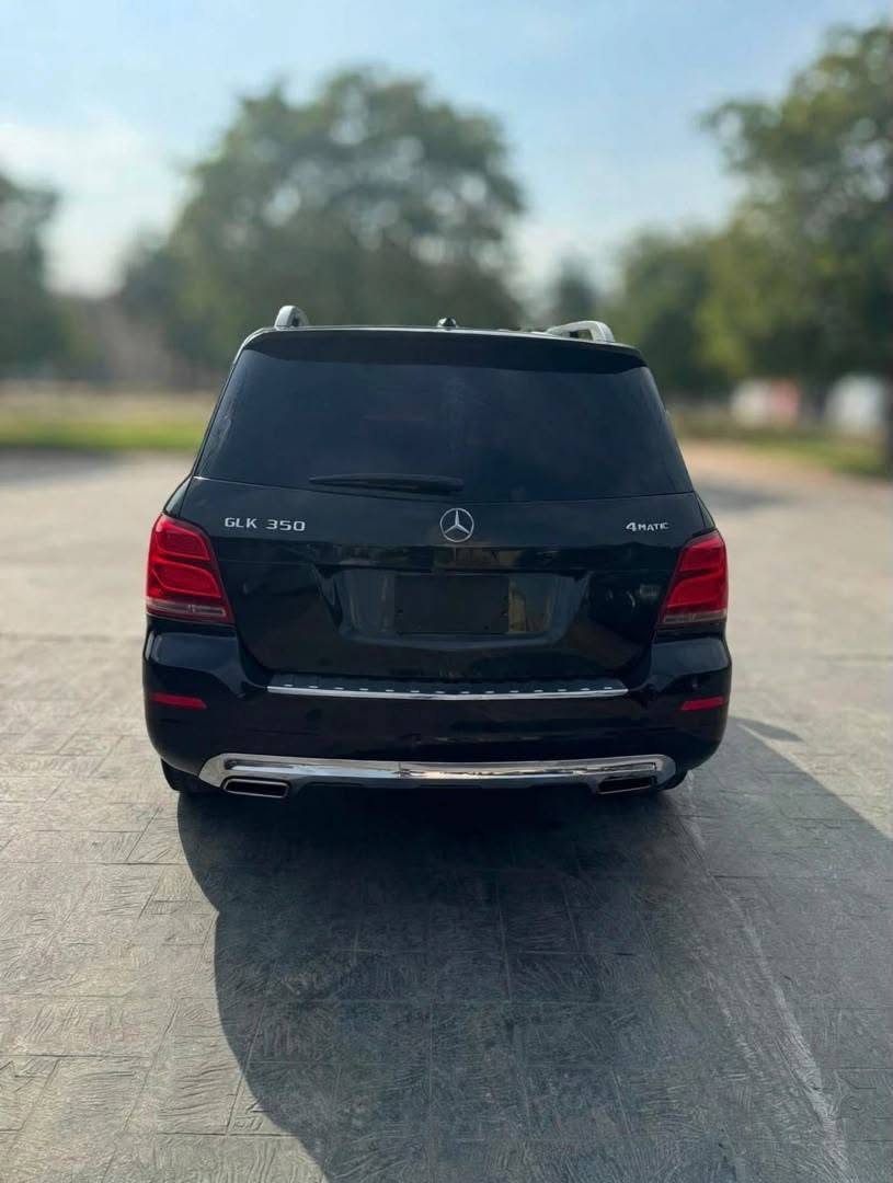 A picture of USED 2015 MERCEDES BENZ GLK350 DOUBLE PANORAMIC BUY AND TRAVEL