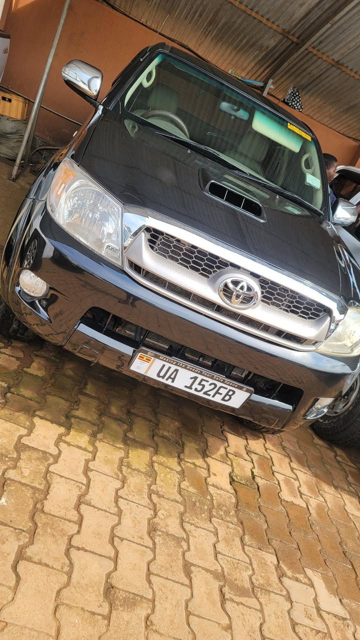 A picture of Vigo Hilux Pick Up available Automatic at 95m