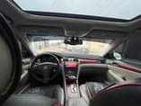 A picture of 2005 model ES 330