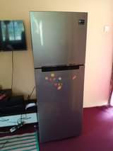 A picture of SAMSUNG FRIDGE double door inagandisha sana na kupoza vzr bei