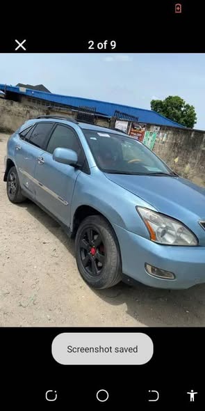 A picture of 2005 Rx 330