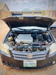 A picture of Very sharp Toyota Avalon with nothing to fix everywhere soft