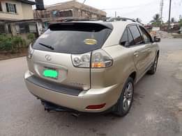 A picture of Lexus Rx330 Nothing to fix Everything is intact Awka 4m