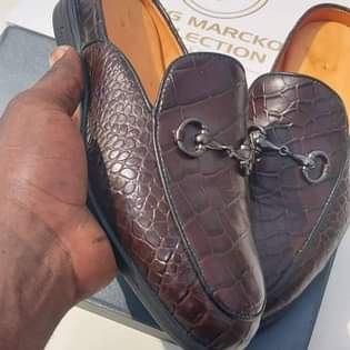 A picture of Shoe