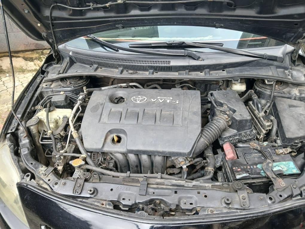 A picture of Toyota Corolla 2009 2010 Sport