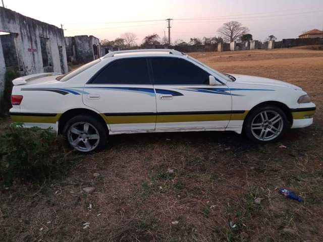 A picture of MARK II GRAND MIL 3 FULL AC ENGINE VVTI SAFARI