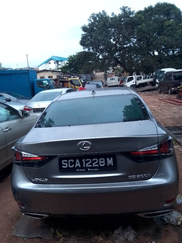 A picture of Direct Belgium Lexus GS 200t