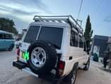 A picture of LAND CRUSER