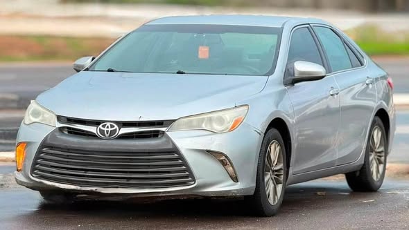 A picture of BELGIUM GRADE 2016 TOYOTA CAMRY FIRST BODY ACCIDENT FREE WITH