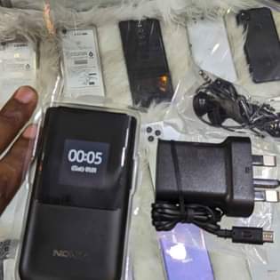 A picture of Nokia 2720