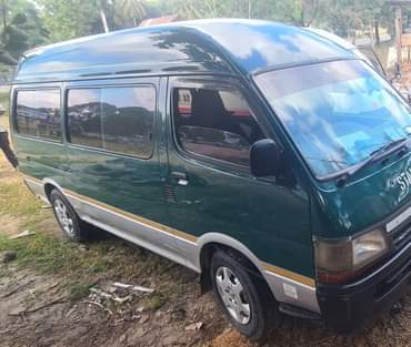 used toyota hiace