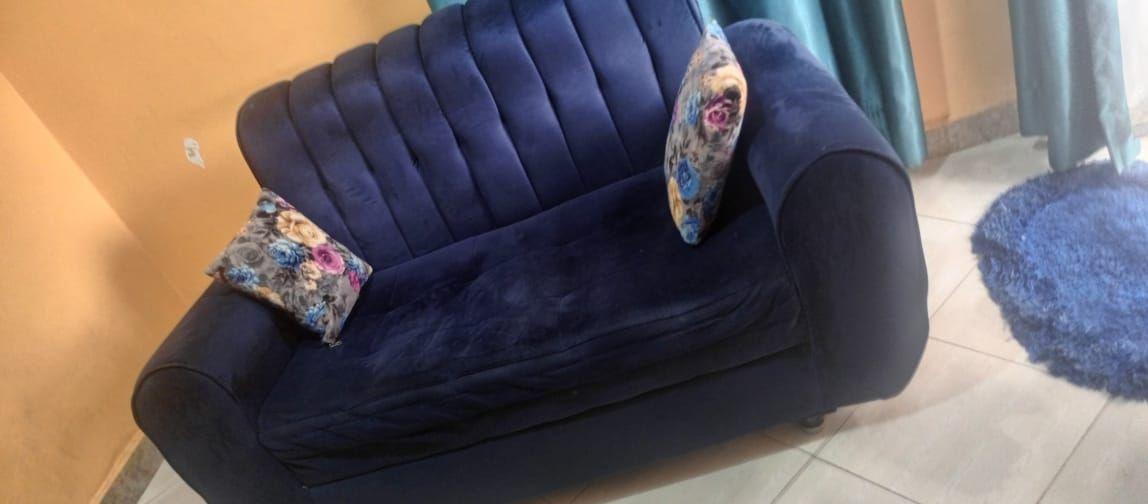 A picture of 5 6 and 2seater all on sale