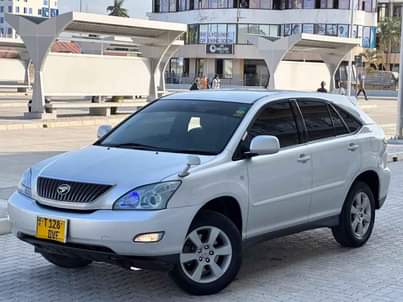 A picture of Toyota harrier