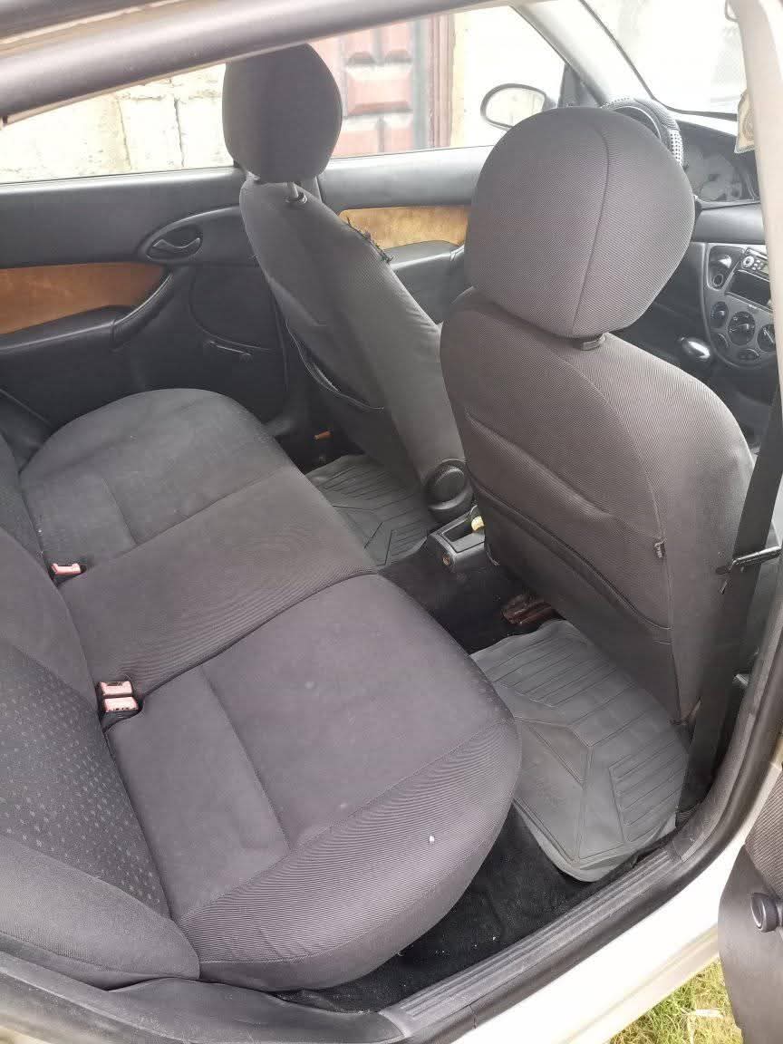 A picture of 2006 Ford focus