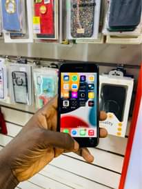 A picture of iphone Se