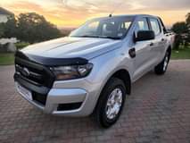 Tinus V.