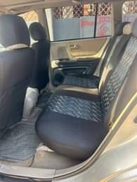 A picture of Neatly used 04 05 Highlander Clean interior Engine nd all