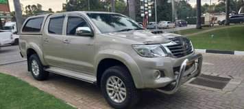 used toyota hilux
