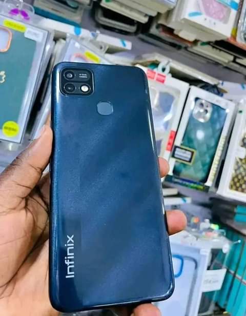 A picture of Infinix hot 10i
