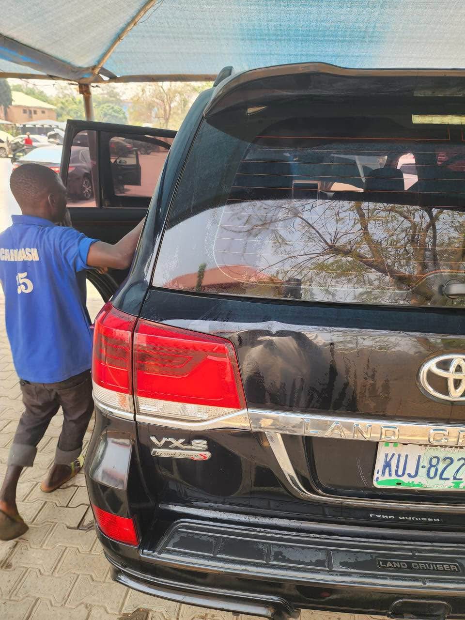 A picture of 2020 TOYOTA LANDCRUISER V8 ENGINE