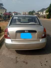 A picture of 2005 Hyundai accent automatic transmission engine gear buss AC buy