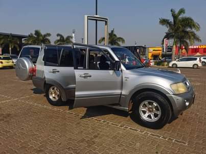 used mitsubishi pajero