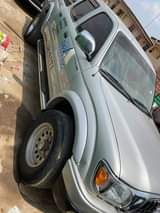 A picture of Toyota Tacoma 2003 pan