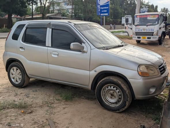 A picture of Suzuki swift BEI 4 8M0753322015