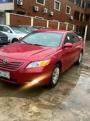 A picture of QUICK DEAL 5 MONTHS PRE OWNED 2007 TOYOTA CAMRY LE