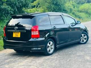 A picture of TOYOTA WISH GARI INAUZWA MWANZA