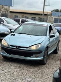 A picture of Distress sale Buy and drive 206 with super sound engine